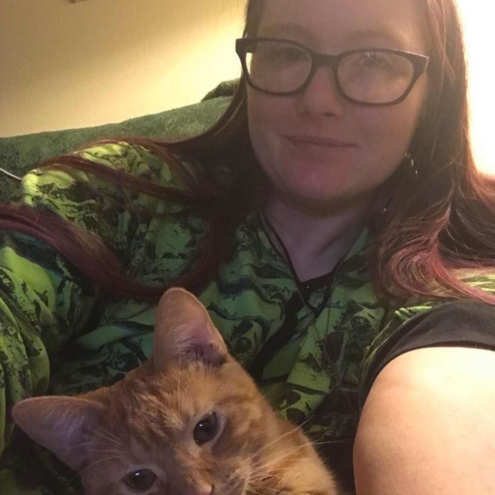 Meet your Posher, Courtney